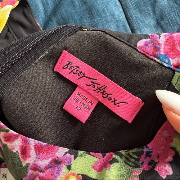 Betsey Johnson  Halter Shift A Line Floral Dress Size 12 - Picture 6 of 9